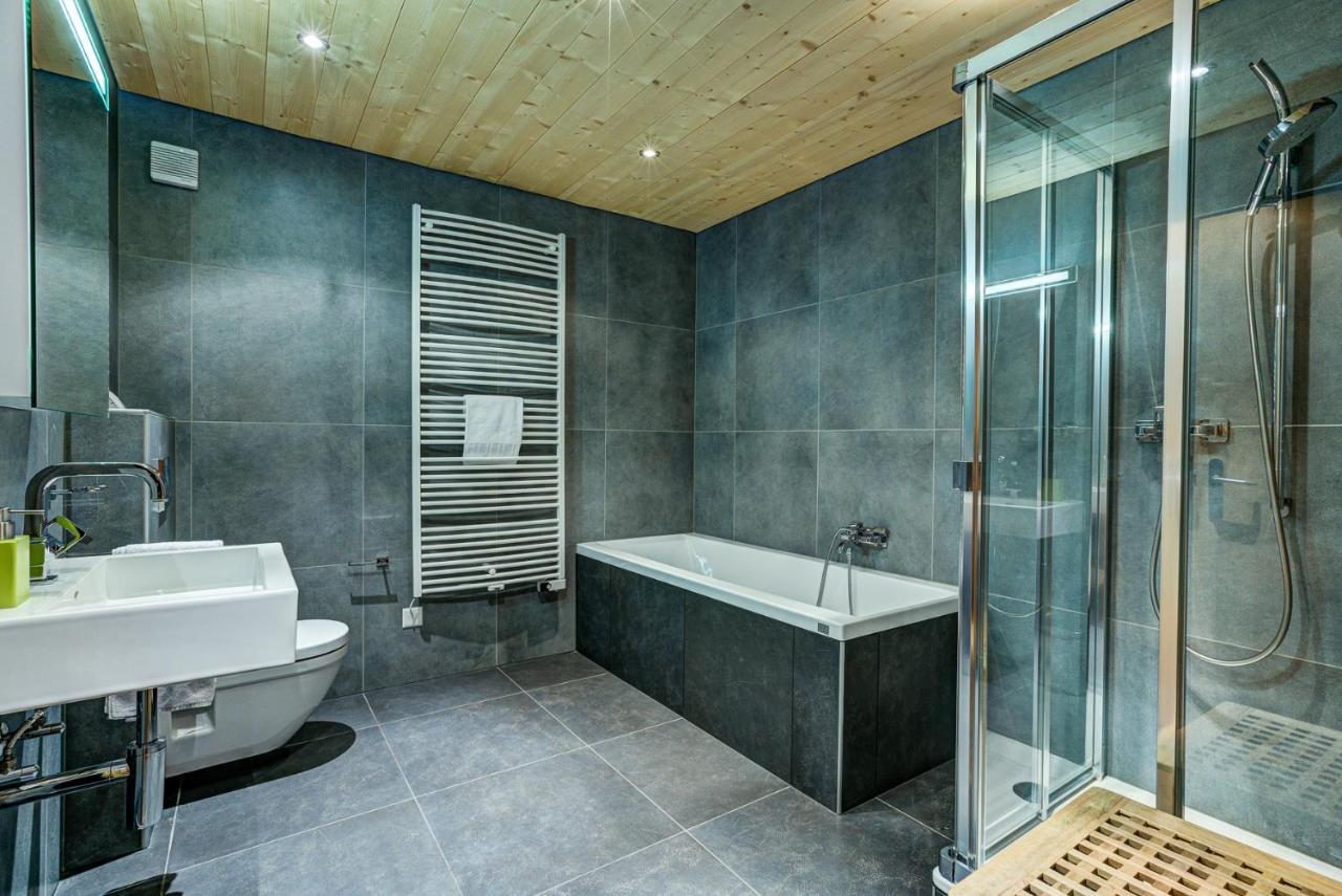 לה צומאז Chalet Le Chapeau מראה חיצוני תמונה